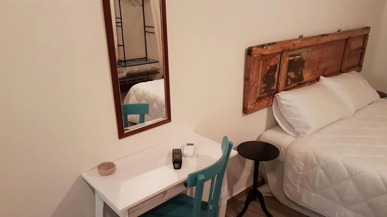 Le Sorgenti Del Papireto Bed and Breakfast Palermo 0*,  Italia